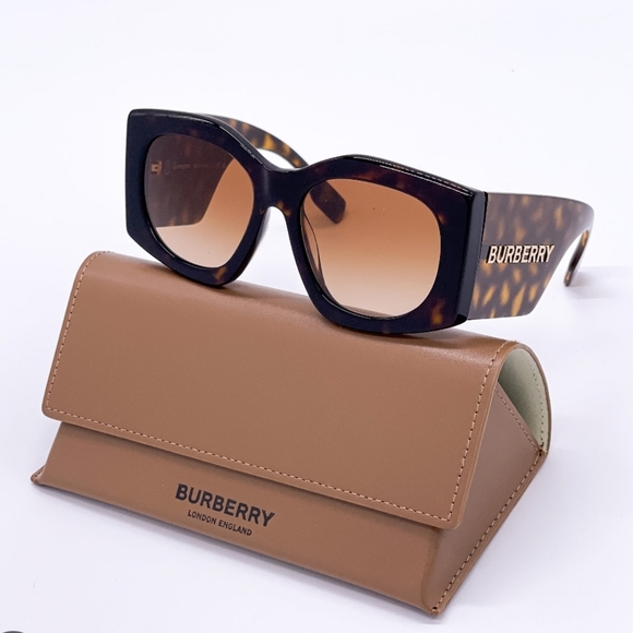 NEW BURBERRY BE4388U MADELINE 3002/13 HAVANA WOMEN SUNGLASSES BE4388U 300213 - Picture 5 of 5